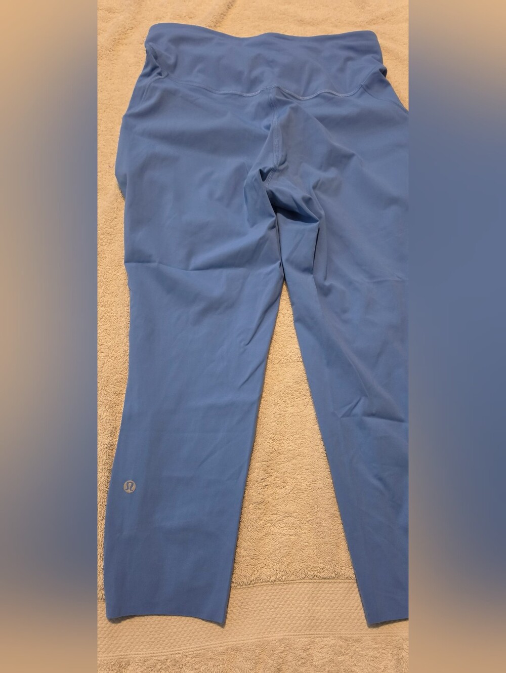 Lululemon High Rise Crop 23"